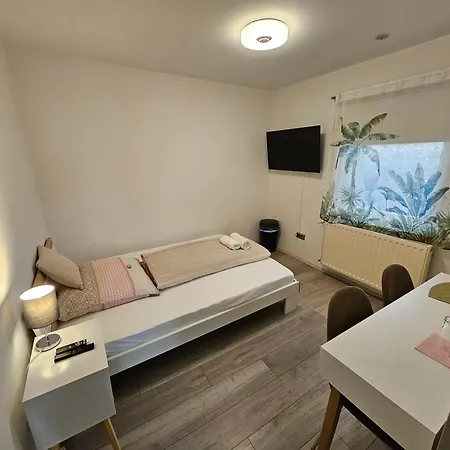 Appartement Sunny 2 *